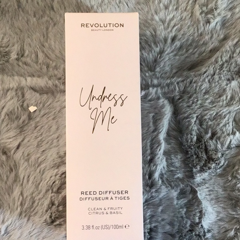 Revolution Beauty London Reed Diffuser
